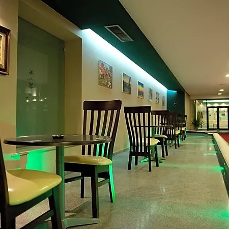 Siret Hotel 3*